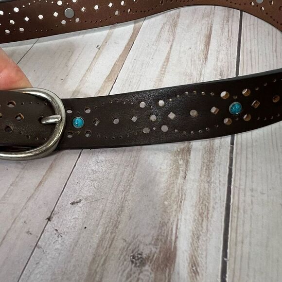 NYDJ Brown Leather Laser cut Belt Turquoise color stones - Picture 2 of 4